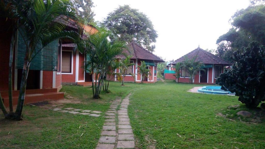 Sunbird Garden Resort Krishnagiri 외부 사진
